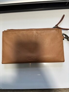 RACHEL Rachel Roy Tan Leather Wristlet Clutch